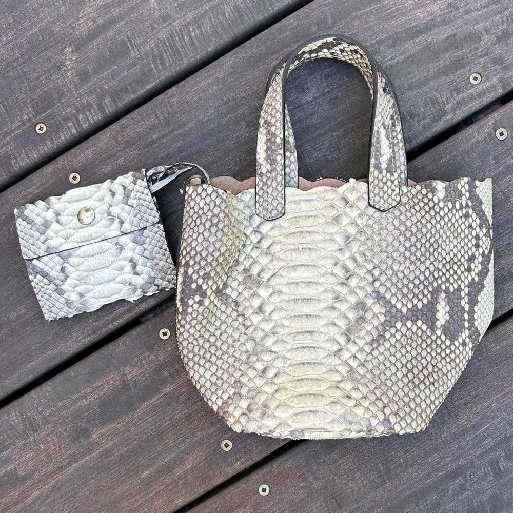 Authentic Beige/Grey Genuine Python Snakeskin Lau… - image 1